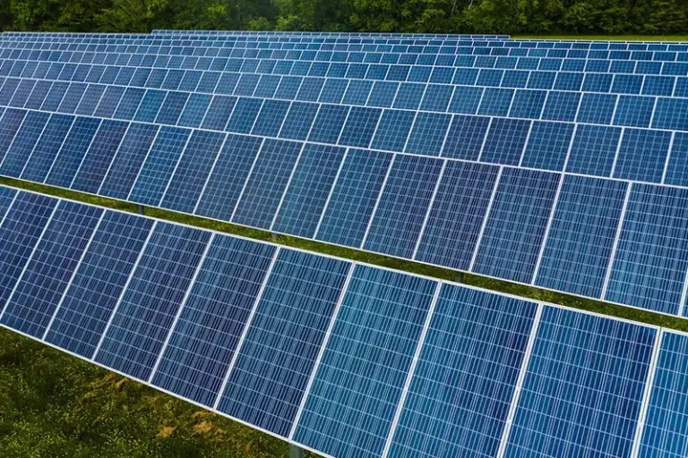 solar-photovoltaic-power-station-panorama